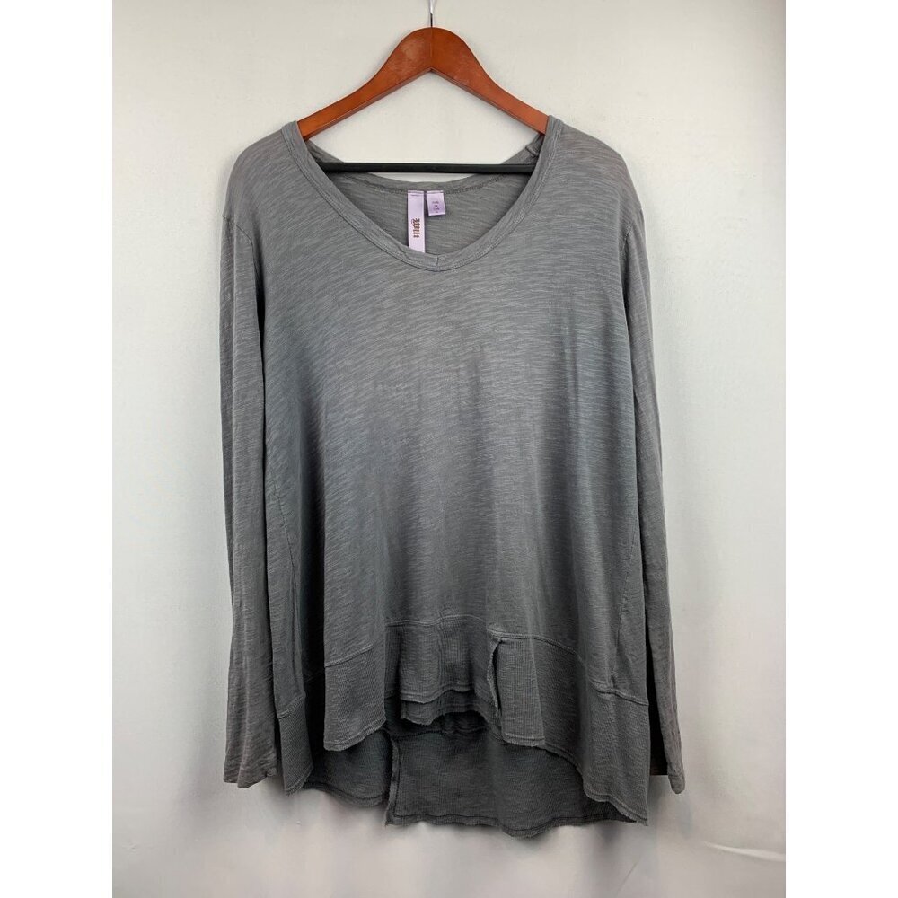 Women’s Milt Gray Long Sleeve Shirt Size M